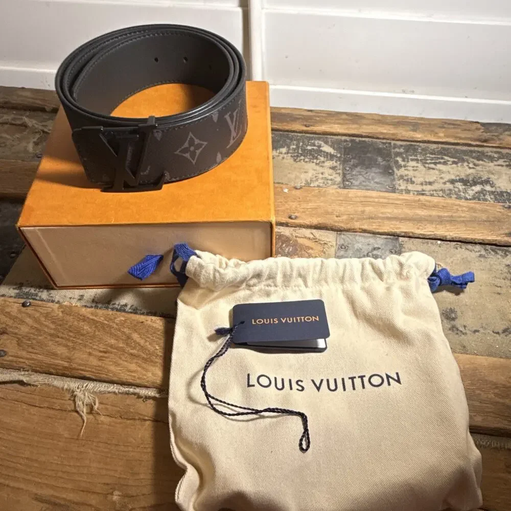 Louis Vuitton Monogram Logo Belt Black/Gray LV Buckle 95/38 Length & 40mm Wide